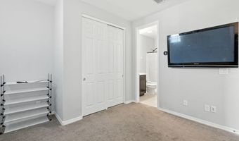 733 W FLINTLOCK Way, Chandler, AZ 85286