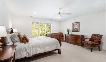 64 Sterling Pl, Bow, NH 03304