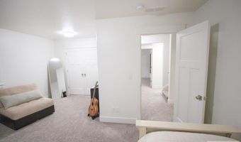 4900 Torcello Dr, Ammon, ID 83406