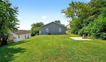 221 Allen St, Alton, IL 62002