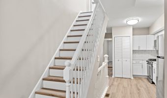1118 W HAMBURG St, Baltimore, MD 21230