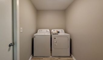 904 Carlin Pl, Angola, IN 46703