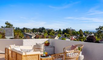 1931 Dolphin Dr, Aptos, CA 95003