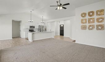 3320 Continental Ct, Altus, OK 73521