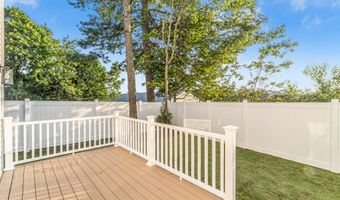 77 Oliver St, Bridgeport, CT 06606