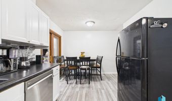 318 Elm Ave, Baltic, SD 57003