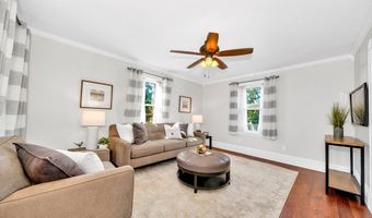 31 Ashton St, Beverly, MA 01915