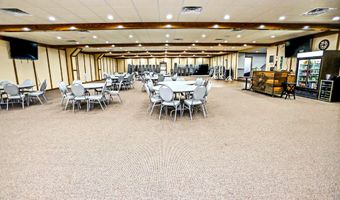 12805 S Shore Dr, Aberdeen, SD 57401