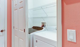 210 MYSTIC FALLS Dr, Apollo Beach, FL 33572