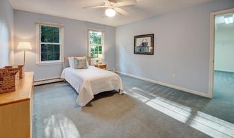 8 Maddy Ln, Acton, MA 01720