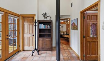 63220 Johnson Rd, Bend, OR 97703