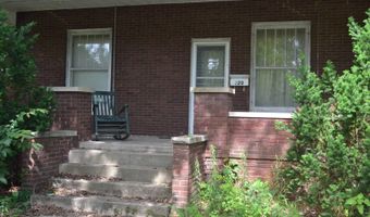 320 N Fourth St, Albion, IL 62806