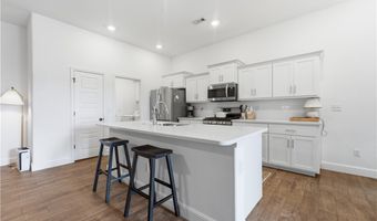 426 NW 59th Ave, Bentonville, AR 72713