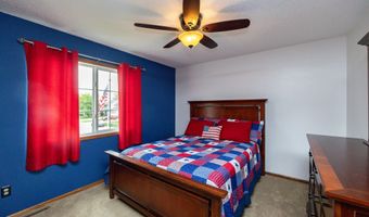 2610 NW 17th St, Ankeny, IA 50023