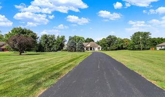 5695 N London Rd, Fairland, IN 46126