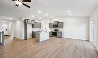 3423 5th Ave SE, Altoona, IA 50009