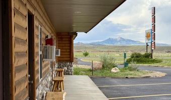 244 Yellowstone Ave W, Cody, WY 82414
