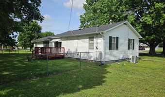 1115 S Carnation Dr, Aurora, MO 65605