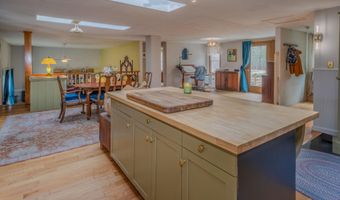 183 Pitcher Rd, Belfast, ME 04915