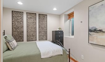 3732 Quebec Ave S, St. Louis Park, MN 55426