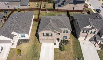 2111 Robert St, Anna, TX 75409