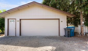 21150 NE BOONES FERRY Rd, Aurora, OR 97002