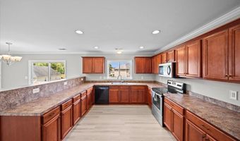 415 Standing Rock Dr, Boiling Springs, SC 29316