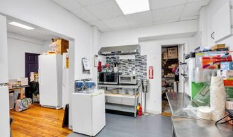 689 E Bay Ave, Barnegat, NJ 08005
