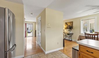 55 Littleton Rd 23A, Ayer, MA 01432