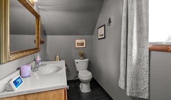 33893 Redgate Dr, Bigfork, MT 59911