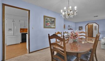 801 Cambridge Dr, Altus, OK 73521