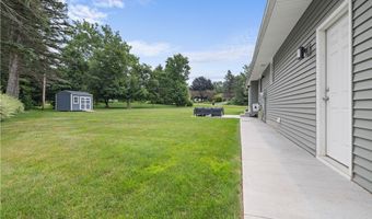 1203 Greenfield Dr, Alden, NY 14004