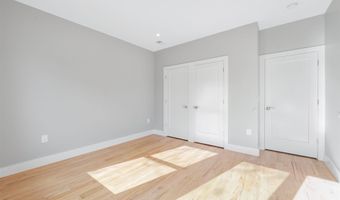 88 W 20TH St 2, Bayonne, NJ 07002