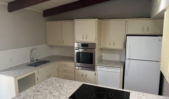 1812 Sylvia St, Arkadelphia, AR 71923