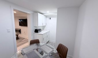 805 MALCOLM X Ave SE, Washington, DC 20032