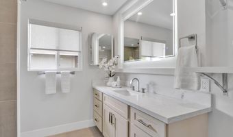 66 Laumakani Loop, Kihei, HI 96753
