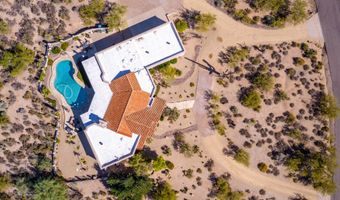 9446 E ROMPING Rd, Carefree, AZ 85377