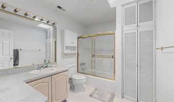 495 Chestnut St 24, Ashland, OR 97520