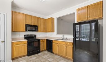 304 Nottinghill Walk, Apex, NC 27502