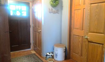 6060 US Hwy 136, Albany, MO 64402