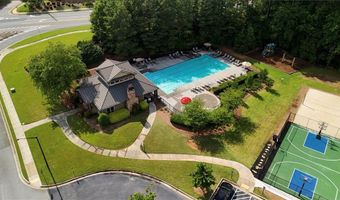 416 Fairway Dr, Acworth, GA 30101