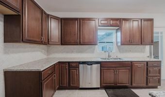 406 W Franklin St, Alvord, TX 76225