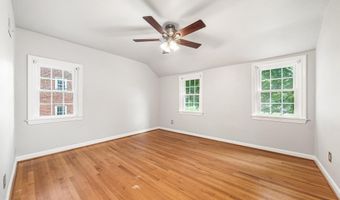6145 12TH St N, Arlington, VA 22205