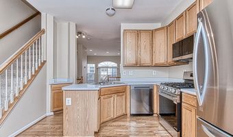 5832 COWLING Ct, Alexandria, VA 22304