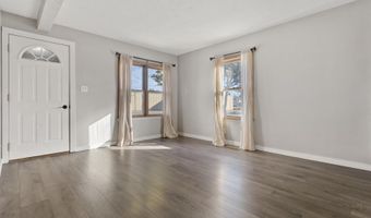 215 N 1st St, Aberdeen, SD 57401