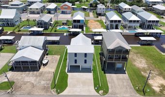 4009 Borneo St, Bay St. Louis, MS 39520