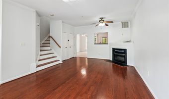 20 HARBOUR HEIGHTS Dr 20, Annapolis, MD 21401