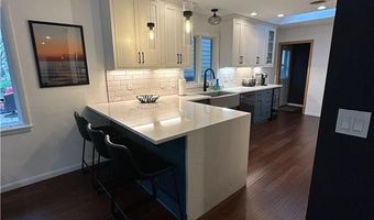 529 W Park Ln, Albert Lea, MN 56007