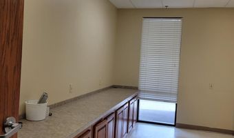 4620 GRANDVIEW Ave 104, Cheyenne, WY 82009