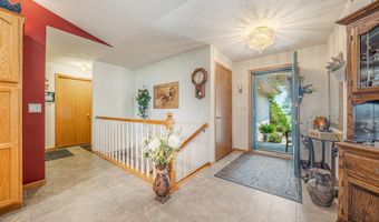 N9539 CHADBURY Lane, Appleton, WI 54915